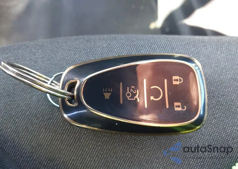 2018 Chevrolet Equinox Lt из США, поврежденный, VIN 2GNAXJEV6J6111095